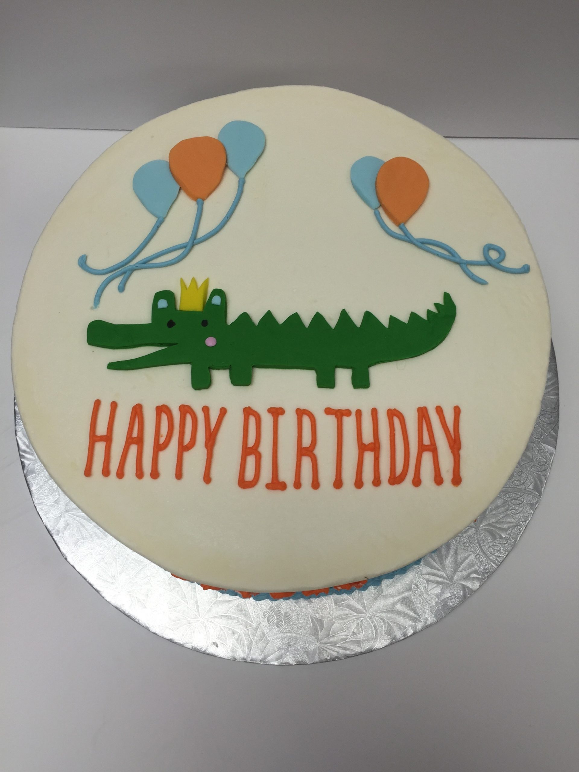 Custom birthday cake delivery