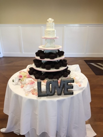 Order Wedding Cake & Cupcakes